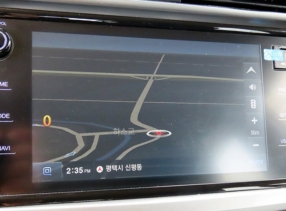 KG모빌리티(쌍용)  코란도 2WD 가솔린 1.5 C5 플러스 사진 13