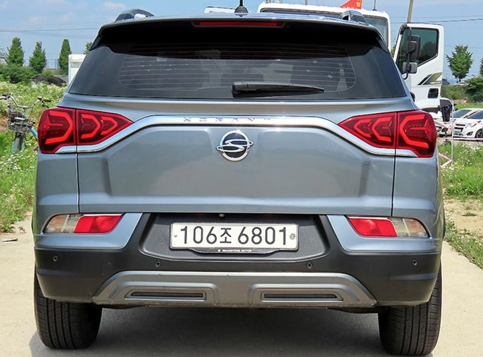 KG모빌리티(쌍용)  코란도 2WD 가솔린 1.5 C5 플러스 사진 4