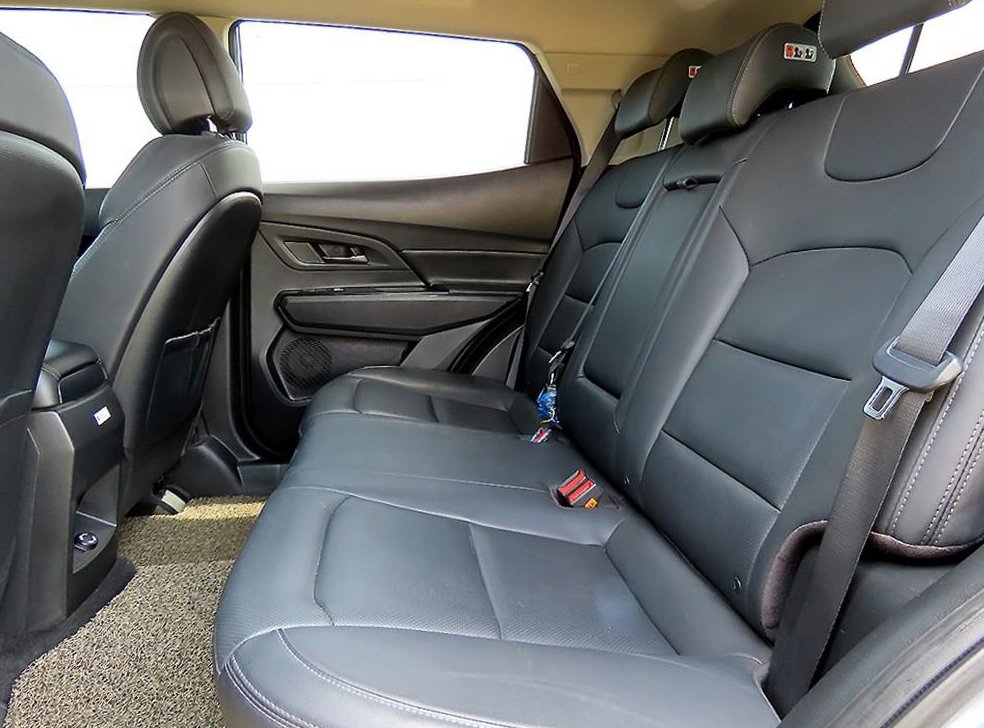 KG모빌리티(쌍용)  코란도 2WD 가솔린 1.5 C5 플러스 사진 6