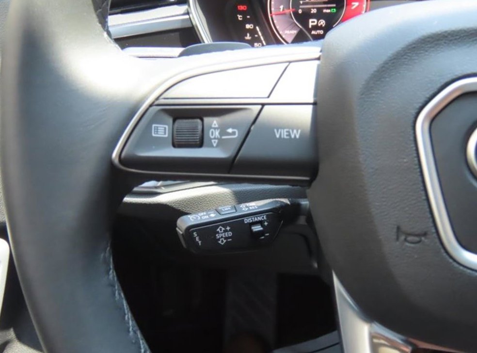 아우디 Q3 40 TFSI 콰트로 사진 10