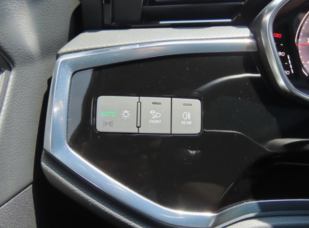아우디 Q3 40 TFSI 콰트로 사진 11