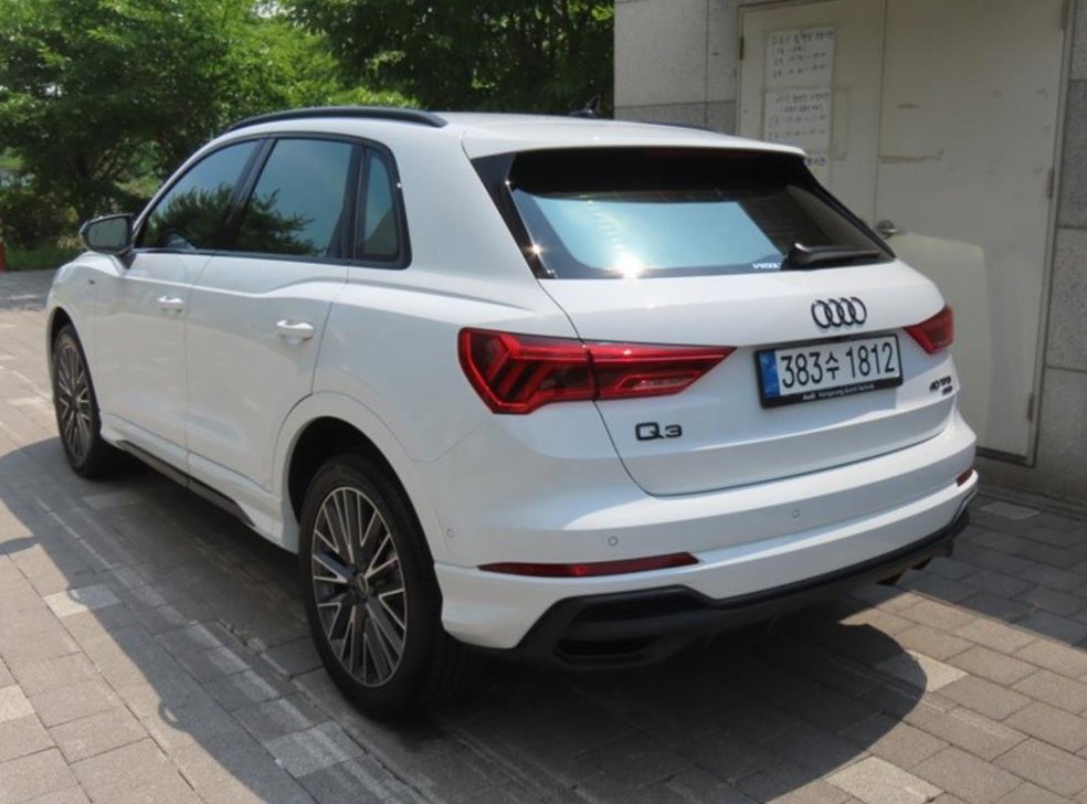 아우디 Q3 40 TFSI 콰트로 사진 4