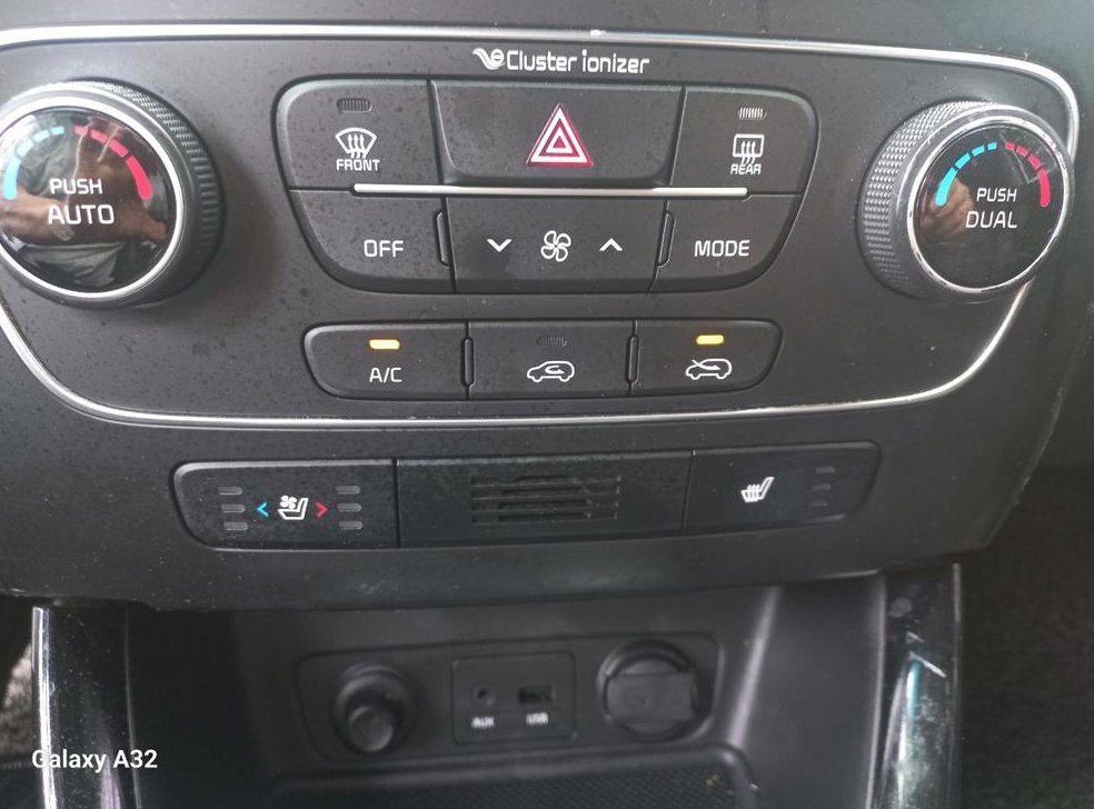 기아 쏘렌토 2WD 2.0 TLX 사진 11