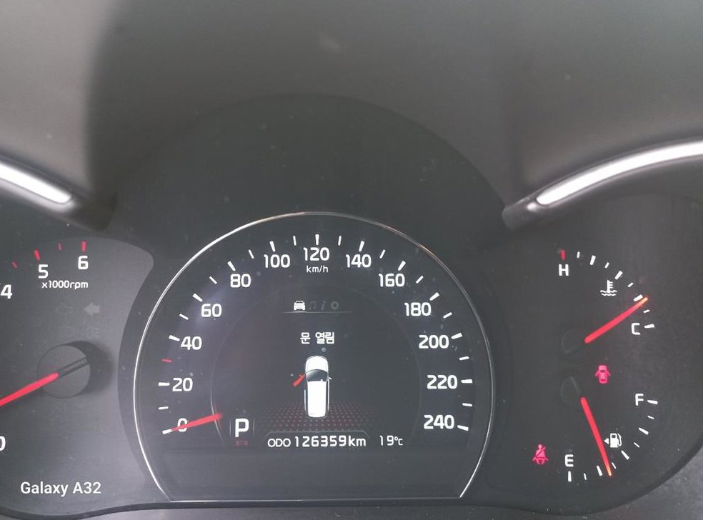 기아 쏘렌토 2WD 2.0 TLX 사진 8