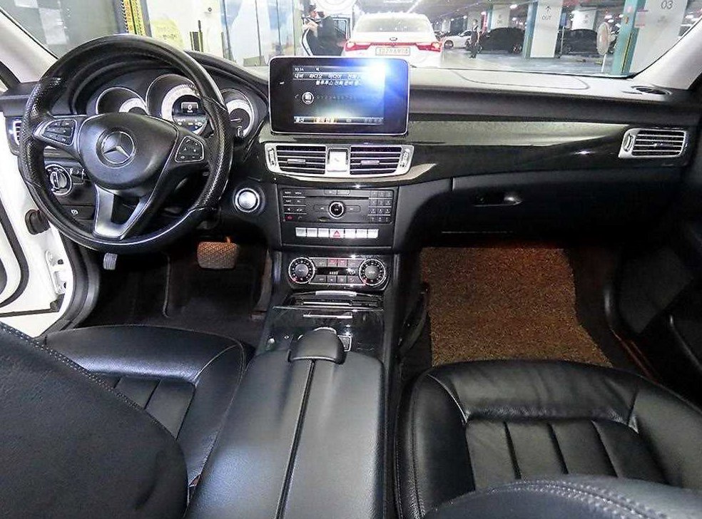 벤츠 CLS 클래스 CLS 250 d 4MATIC 사진 10