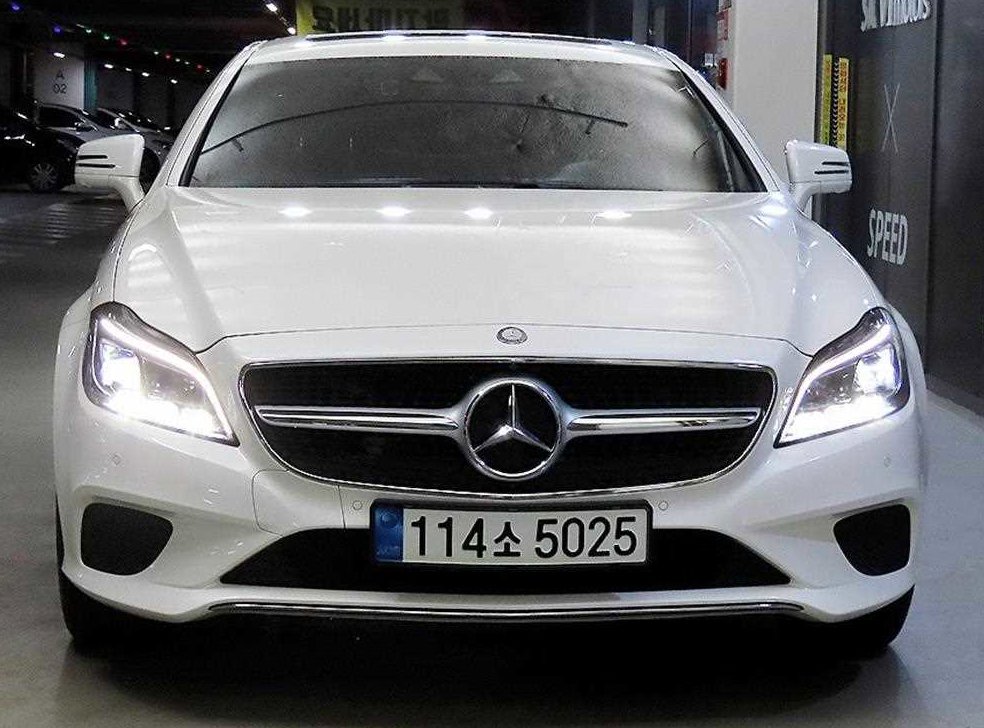벤츠 CLS 클래스 CLS 250 d 4MATIC 사진 2