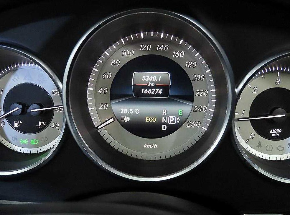 벤츠 CLS 클래스 CLS 250 d 4MATIC 사진 9