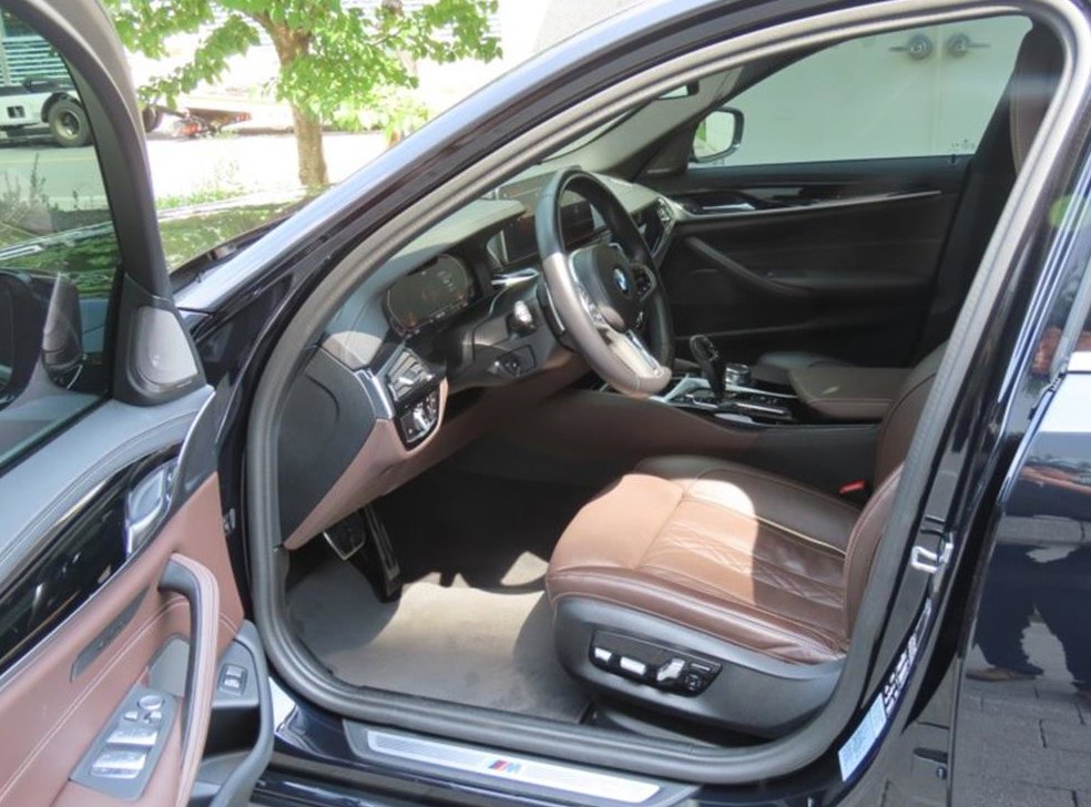 BMW 5시리즈 530i xDrive M 스포츠 사진 13