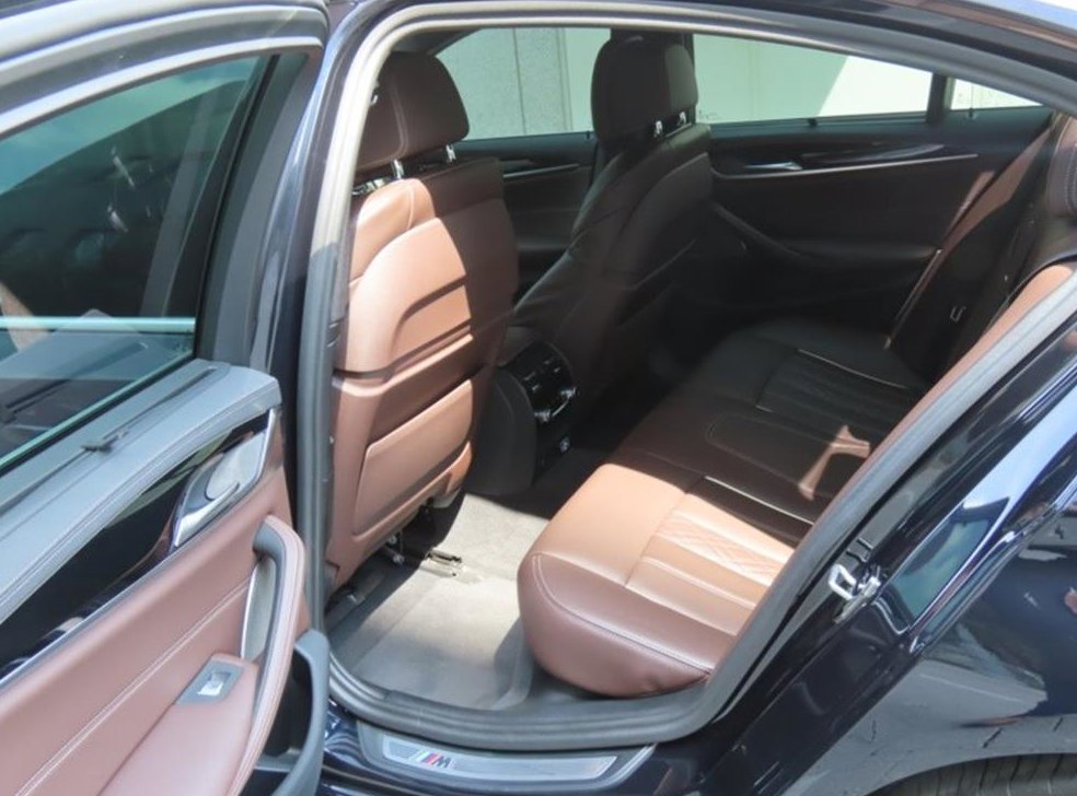 BMW 5시리즈 530i xDrive M 스포츠 사진 14