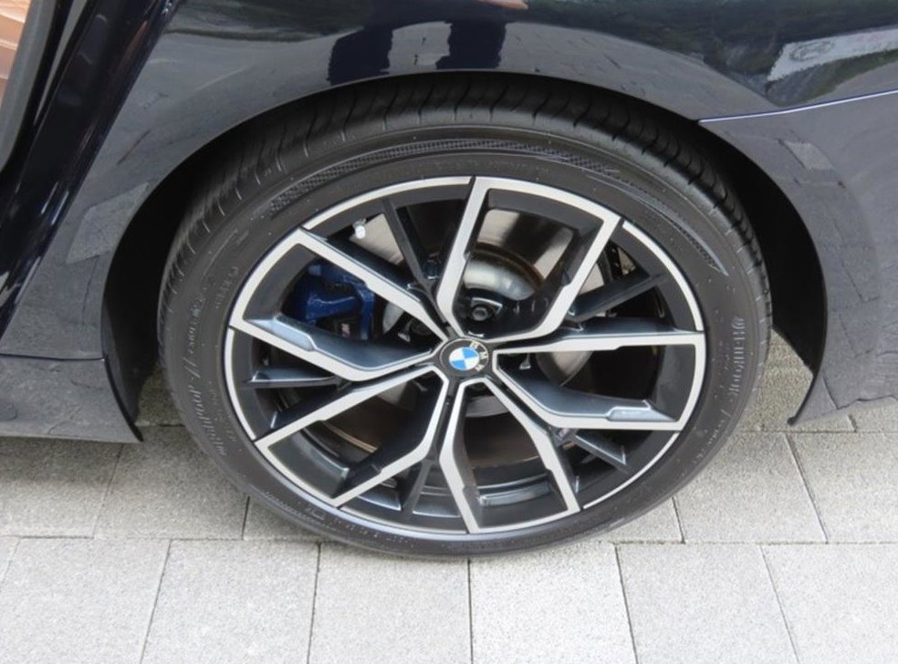 BMW 5시리즈 530i xDrive M 스포츠 사진 17