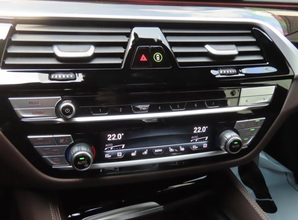 BMW 5시리즈 530i xDrive M 스포츠 사진 7