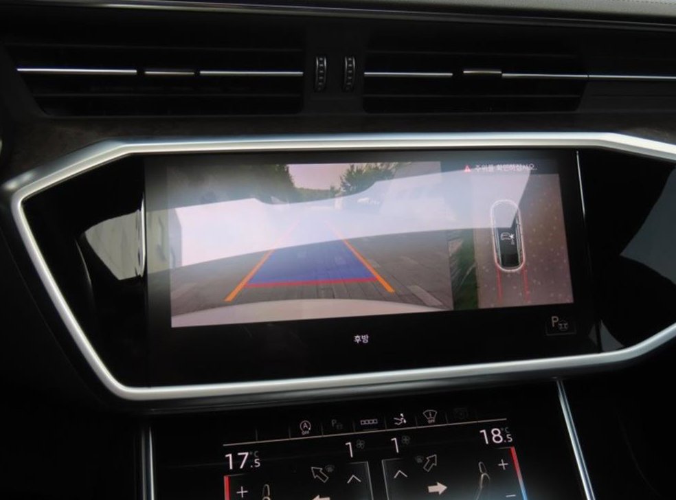 아우디 A7 55 TFSI 콰트로 프리미엄 사진 9