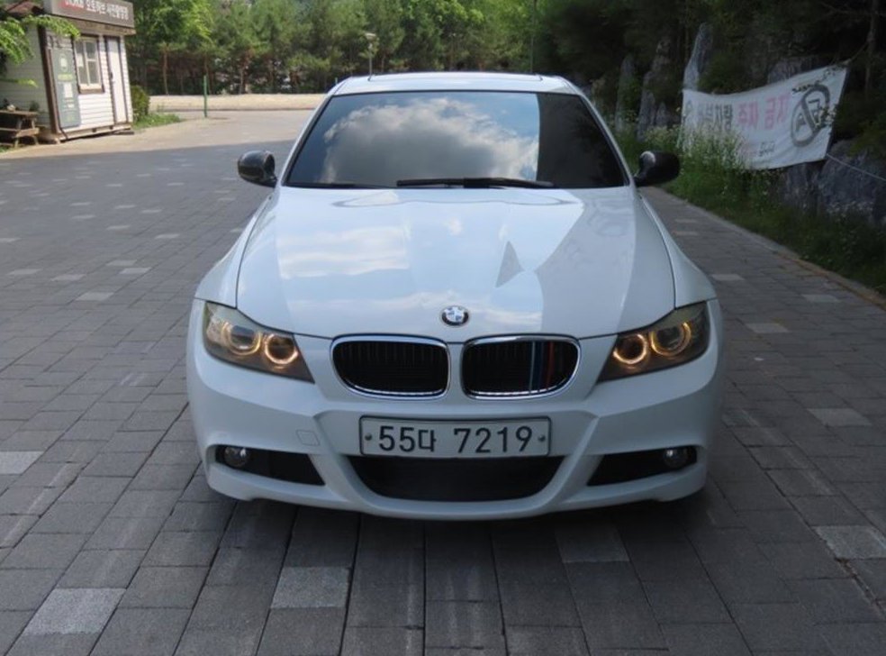 BMW 3시리즈 320i 세단