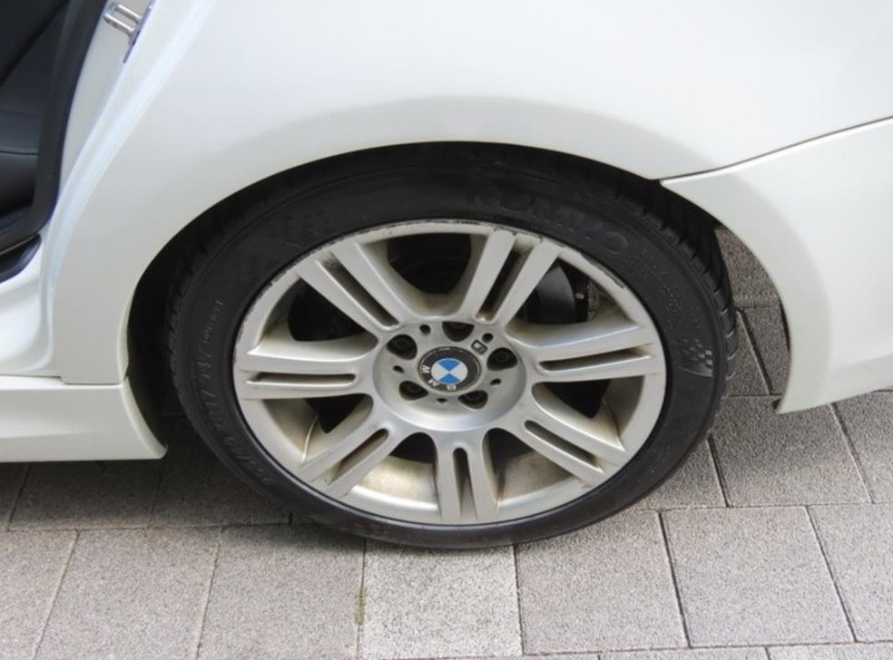 BMW 3시리즈 320i 세단 사진 17