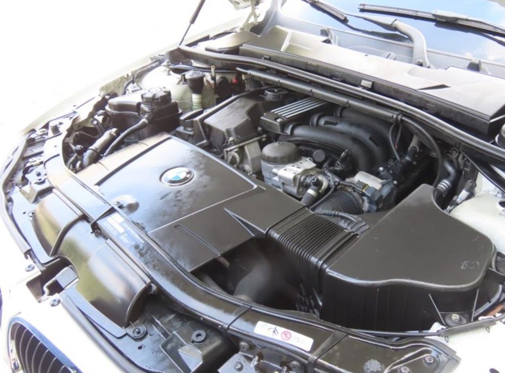 BMW 3시리즈 320i 세단 사진 20