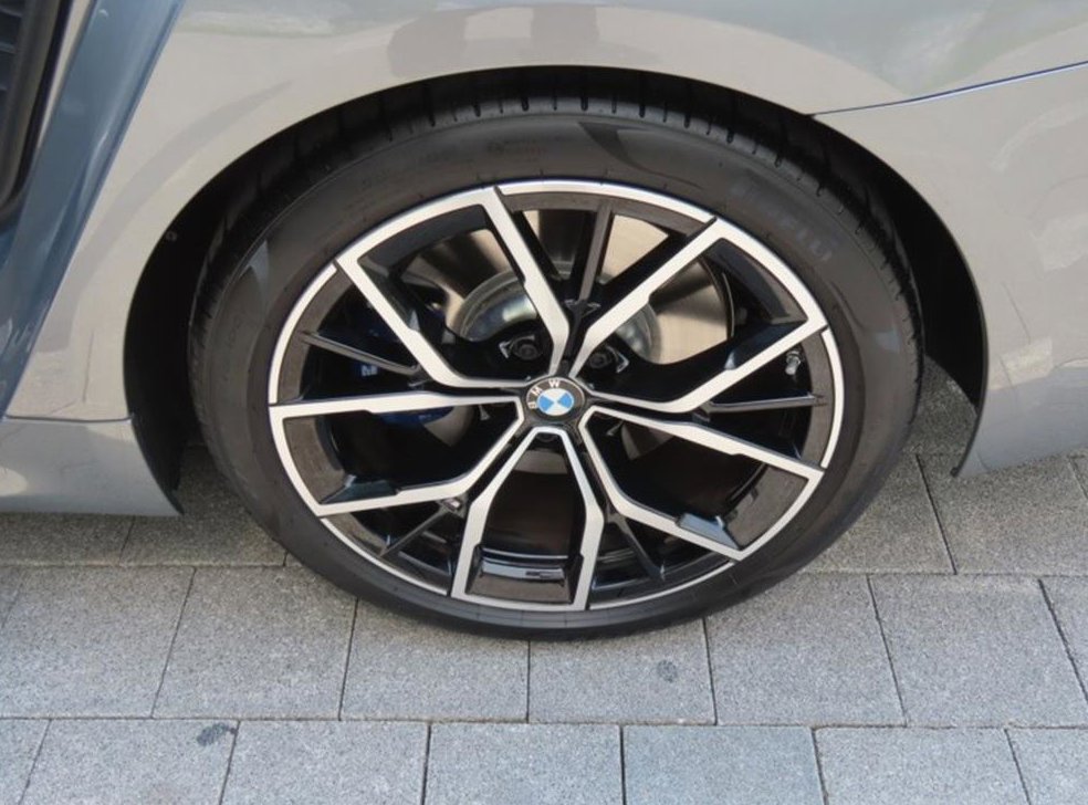 BMW 5시리즈 530i xDrive M 스포츠 사진 17