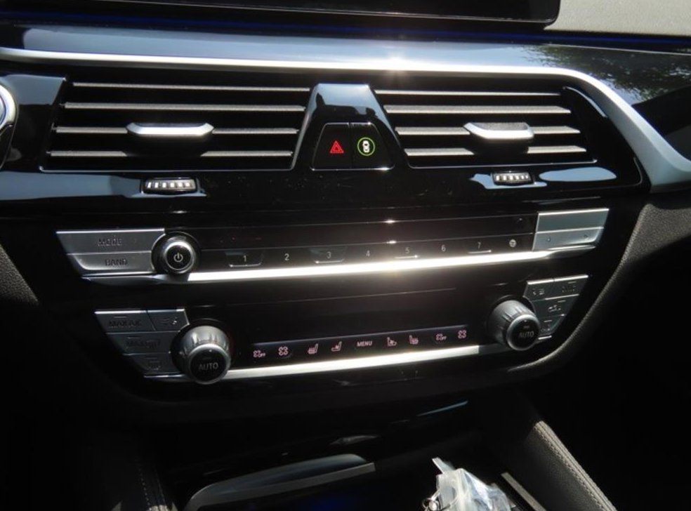 BMW 5시리즈 530i xDrive M 스포츠 사진 7