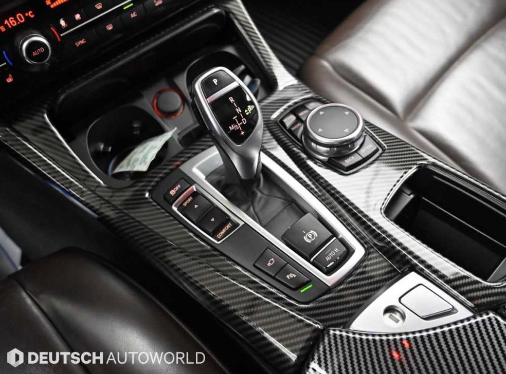 BMW 5시리즈 528i M 에어로다이나믹 스페셜 에디션 사진 9