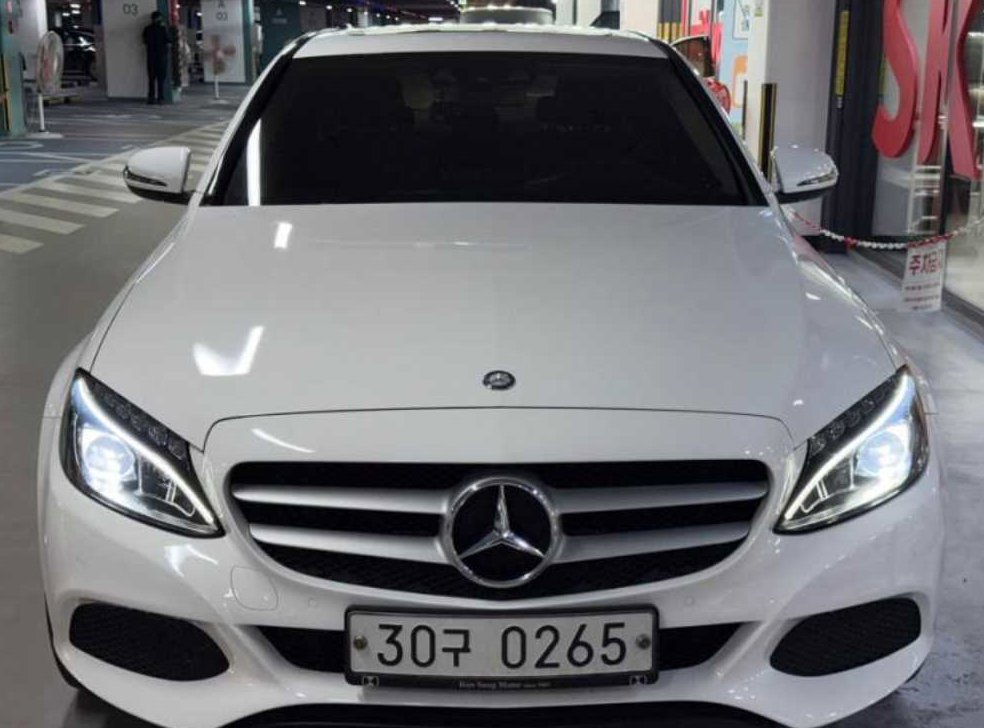 벤츠 C 클래스 C200