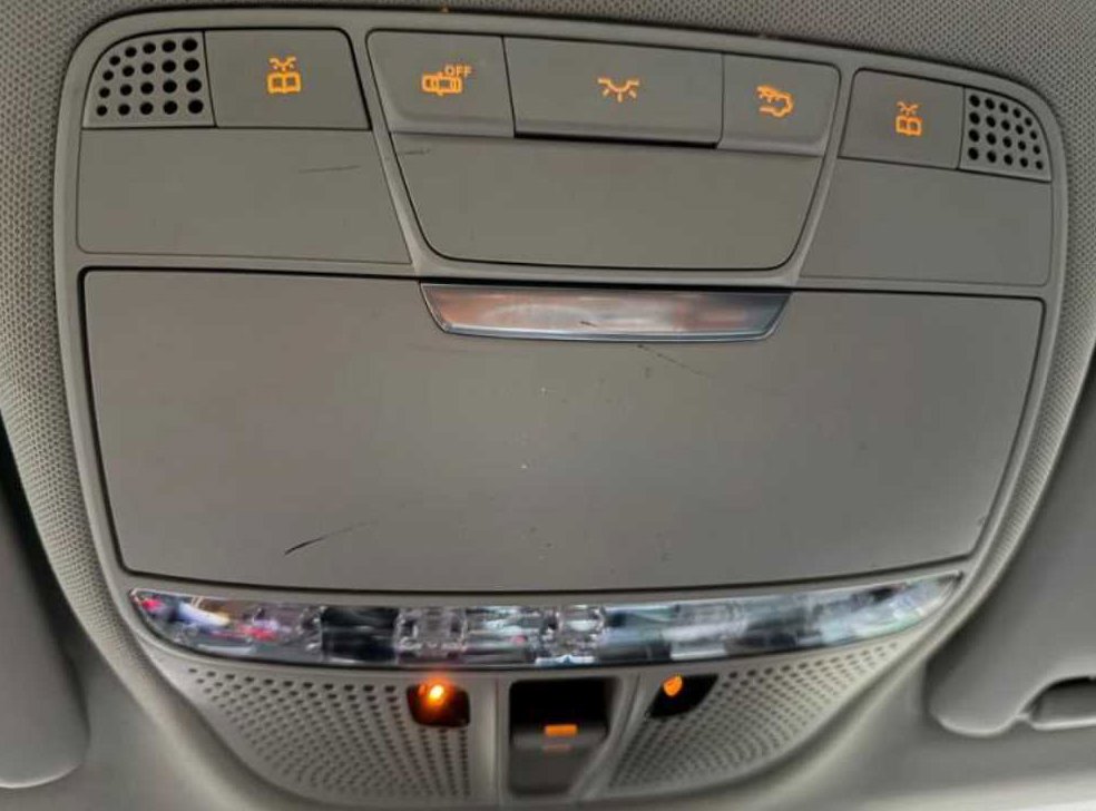 벤츠 C 클래스 C200 사진 12