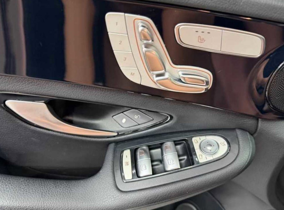 벤츠 C 클래스 C200 사진 14