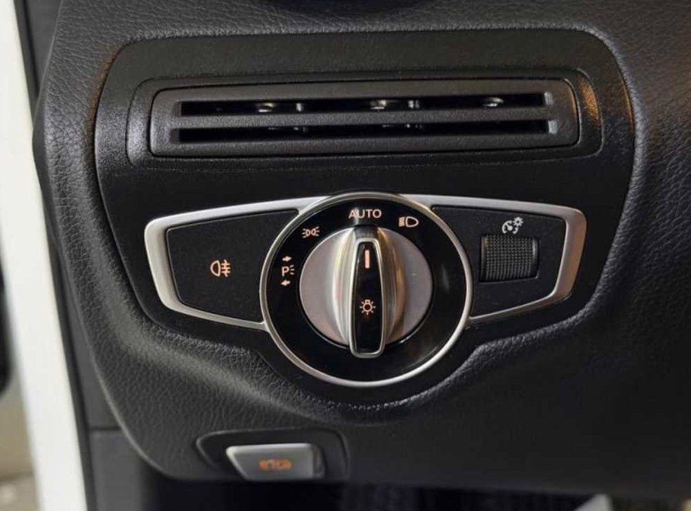 벤츠 C 클래스 C200 사진 15