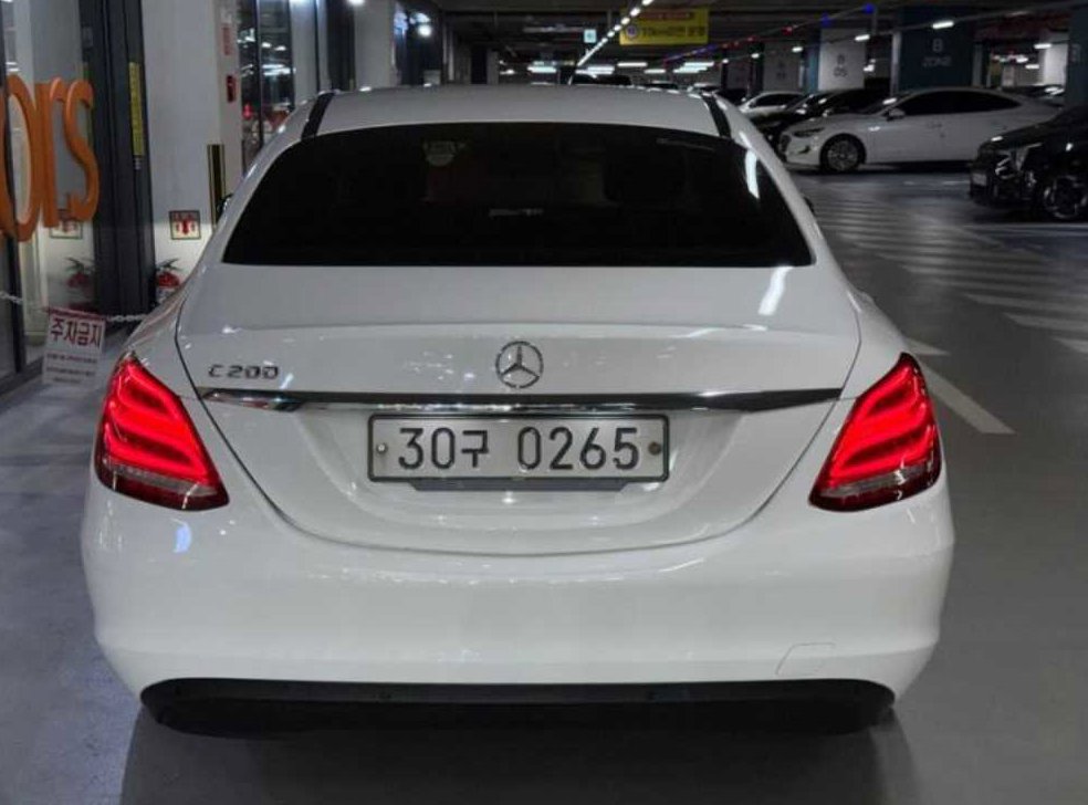 벤츠 C 클래스 C200 사진 5