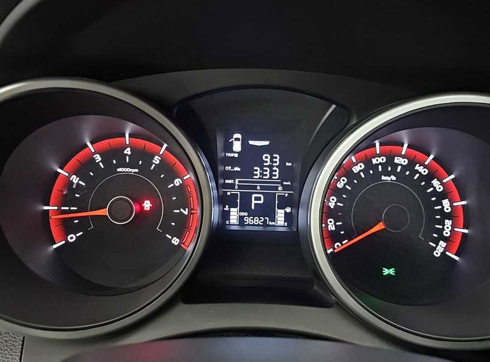 KG모빌리티(쌍용)  티볼리 가솔린 2WD 1.6 VX 사진 6