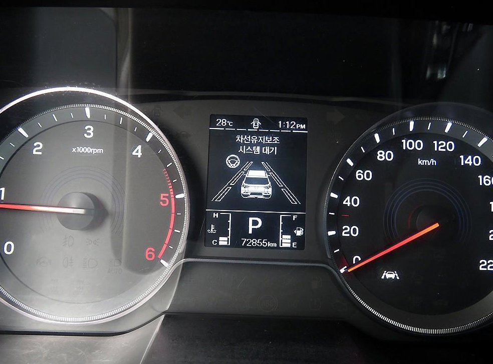 KG모빌리티(쌍용)  코란도 2WD 디젤 1.6 C5 사진 12