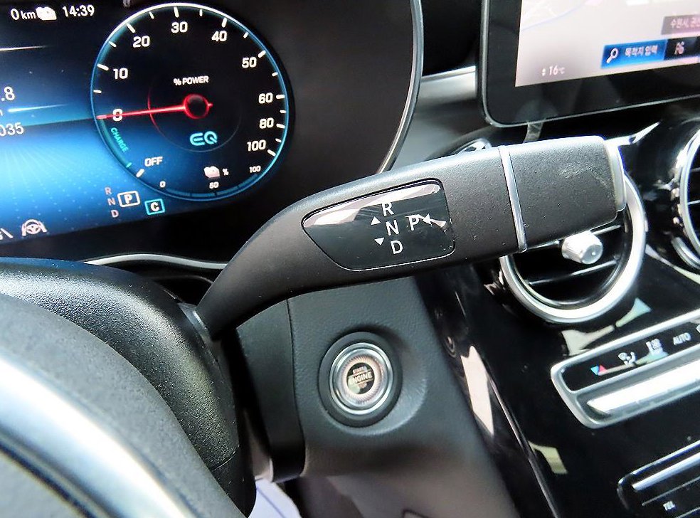 벤츠 GLC 클래스 GLC 300 e 4MATIC 사진 11