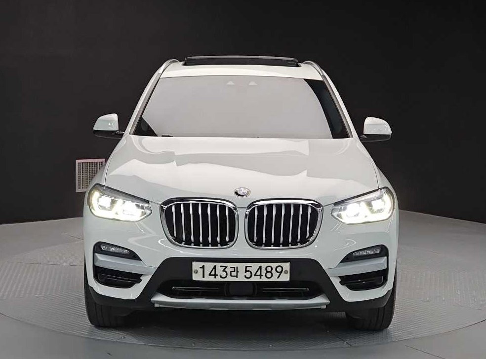 BMW X3 xDrive 20d xLine 사진 2