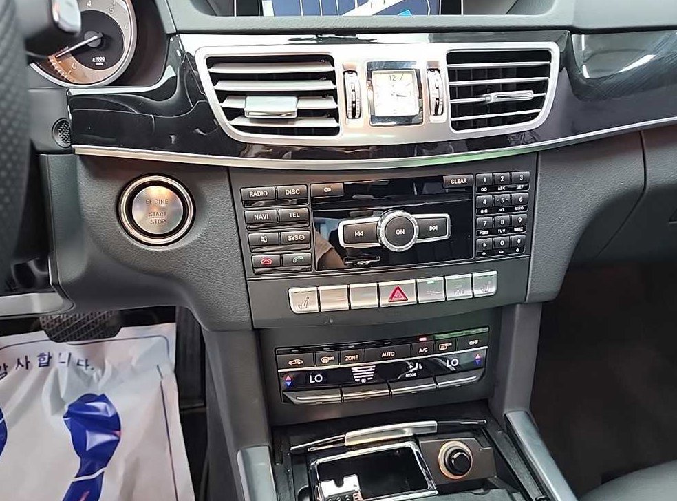 벤츠 E 클래스 E300 아방가르드 사진 10
