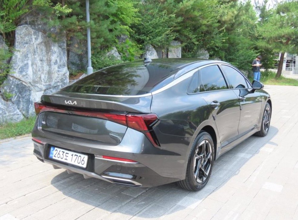 기아 K5 2.0 사진 3