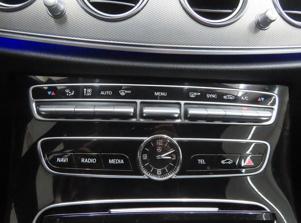 벤츠 E 클래스 E300 아방가르드 사진 11