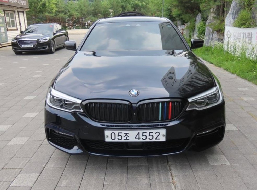 BMW 5시리즈 530i xDrive M 스포츠 플러스 사진 1