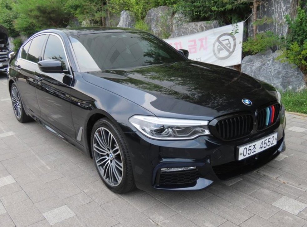 BMW 5시리즈 530i xDrive M 스포츠 플러스 사진 2