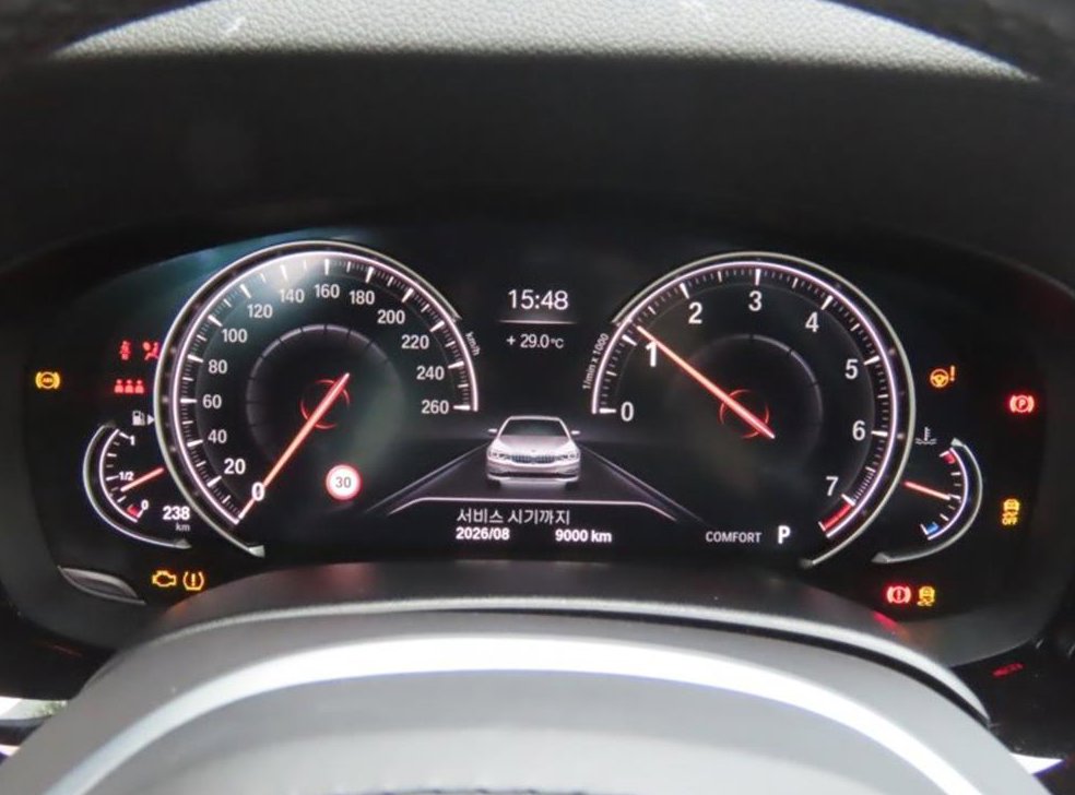 BMW 5시리즈 530i xDrive M 스포츠 플러스 사진 5
