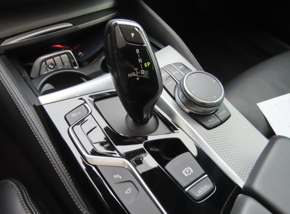 BMW 5시리즈 530i xDrive M 스포츠 플러스 사진 6