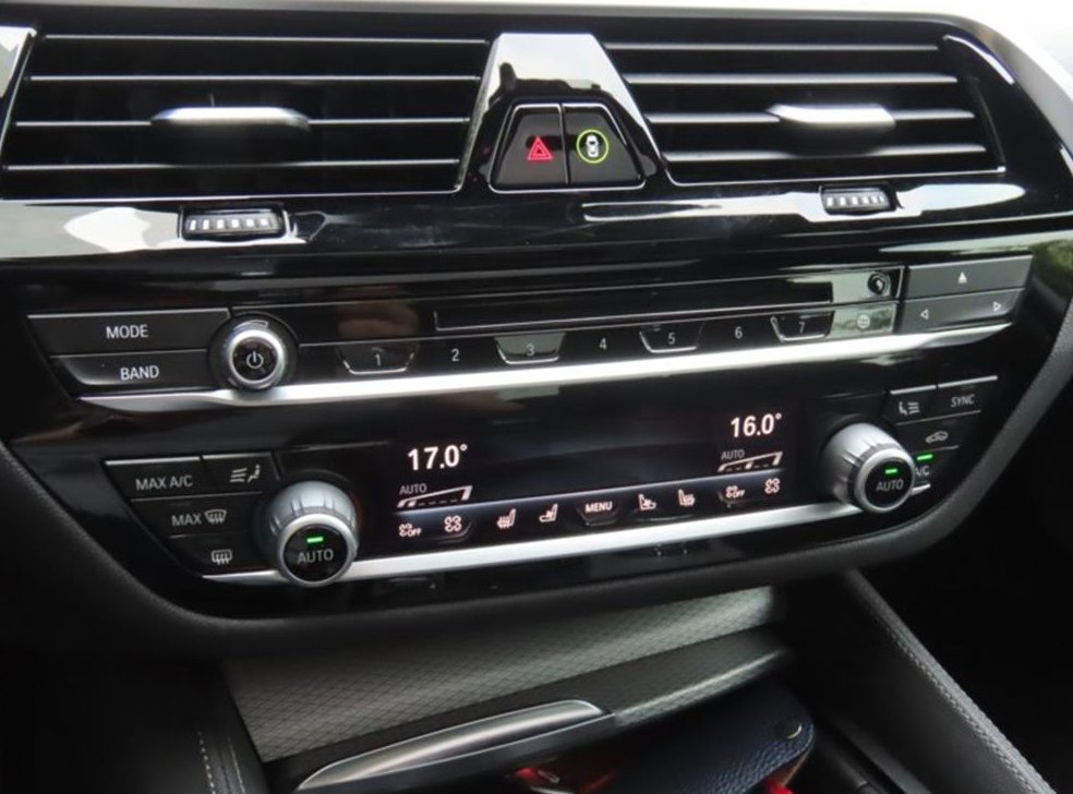 BMW 5시리즈 530i xDrive M 스포츠 플러스 사진 7
