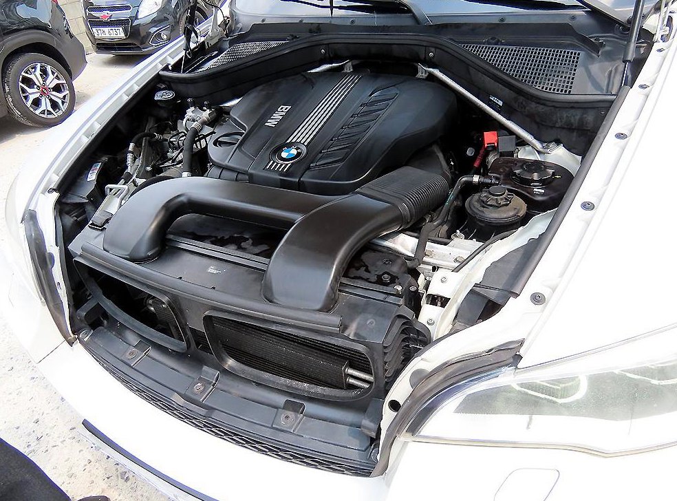 BMW X6 30 D 사진 19