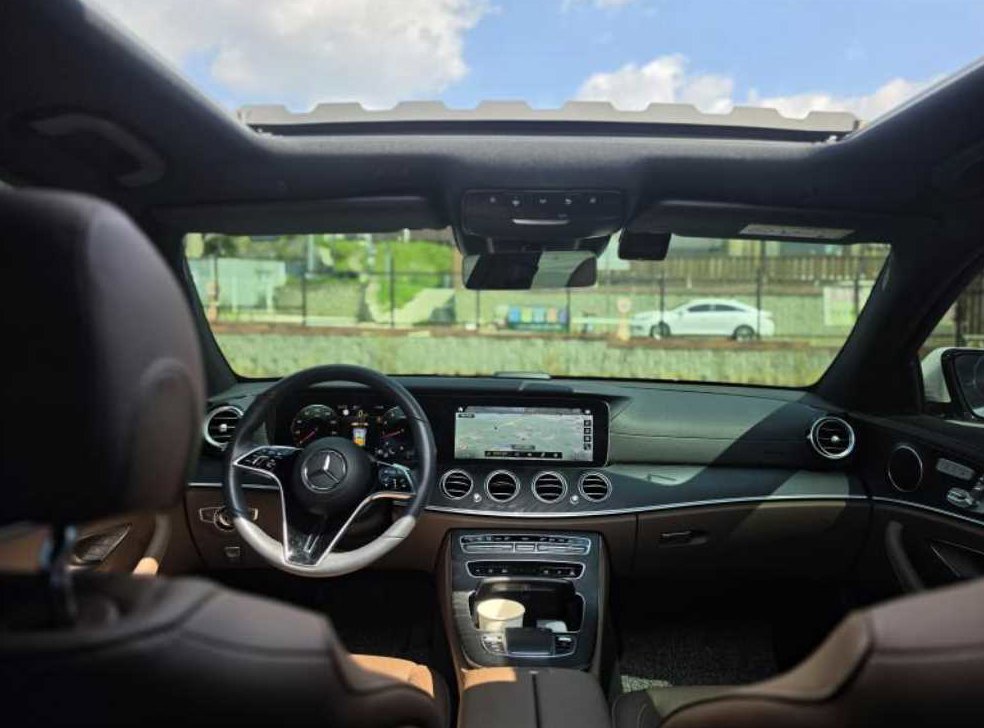 벤츠 E 클래스 E250 AMG Line 사진 14