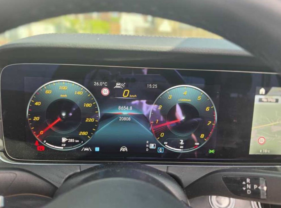 벤츠 E 클래스 E250 AMG Line 사진 8