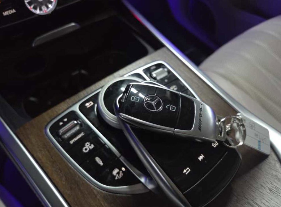 벤츠 G 클래스(G 바겐) AMG G63 사진 10