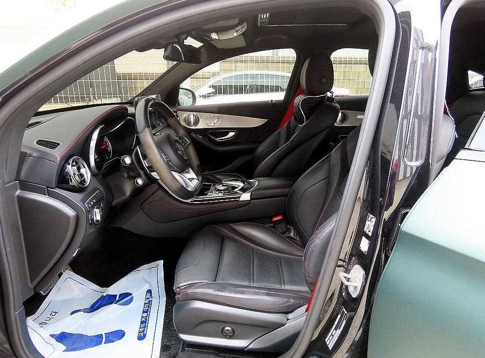 벤츠 GLC 클래스 AMG GLC 43 4MATIC 쿠페 사진 5