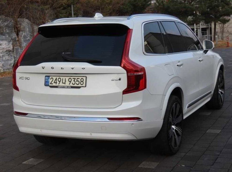 볼보 XC90 2.0 B6 AWD 사진 3
