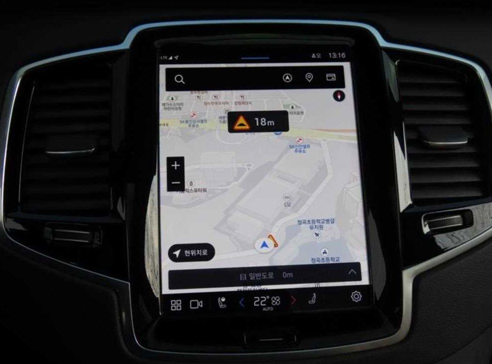 볼보 XC90 2.0 B6 AWD 사진 8