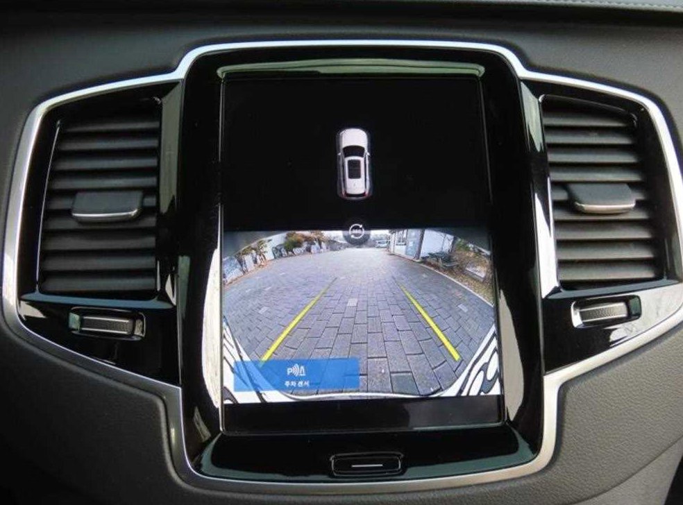 볼보 XC90 2.0 B6 AWD 사진 9