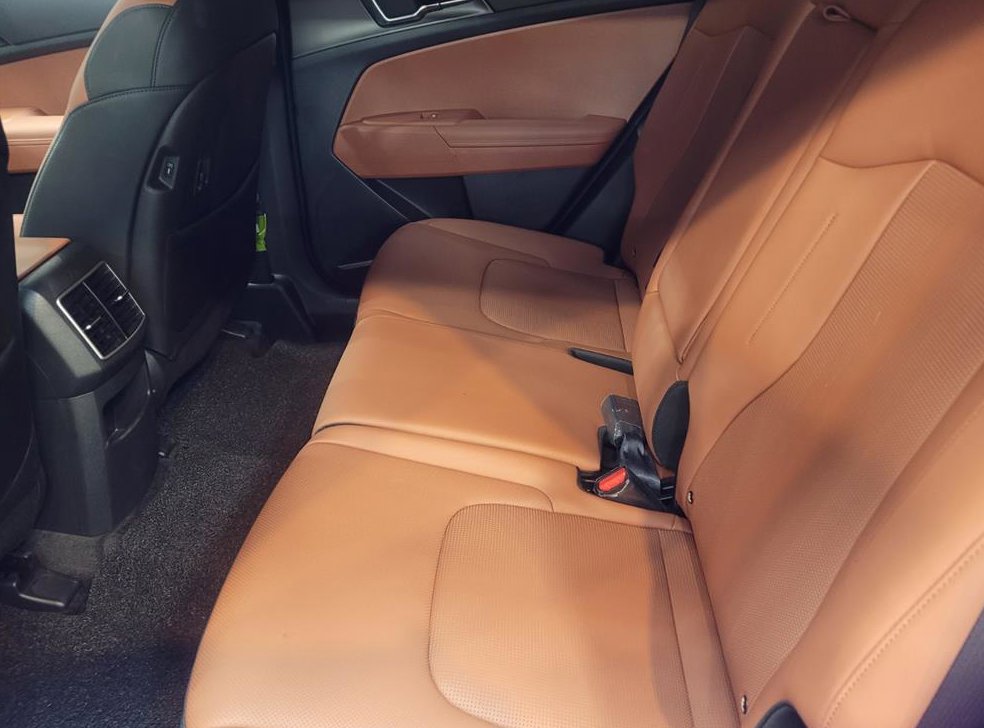 기아 스포티지 1.6 가솔린 2WD 사진 8
