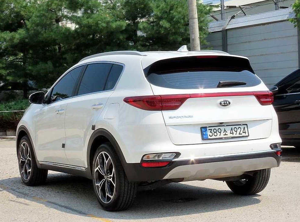 기아 스포티지 2.0 가솔린 2WD 사진 3