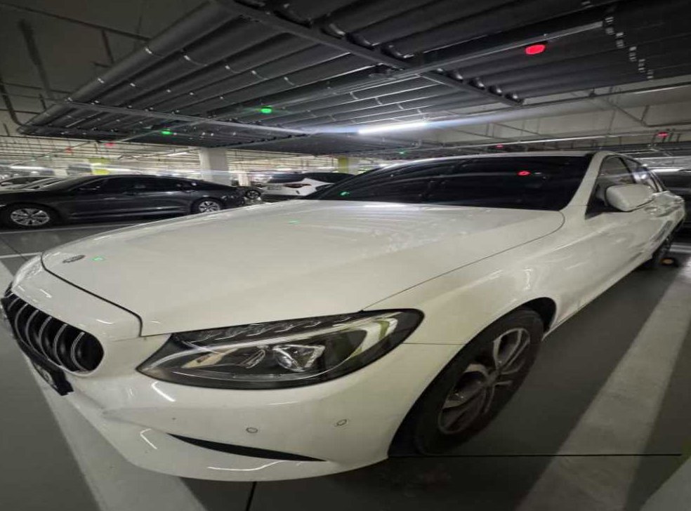 벤츠 C 클래스 C200 사진 9